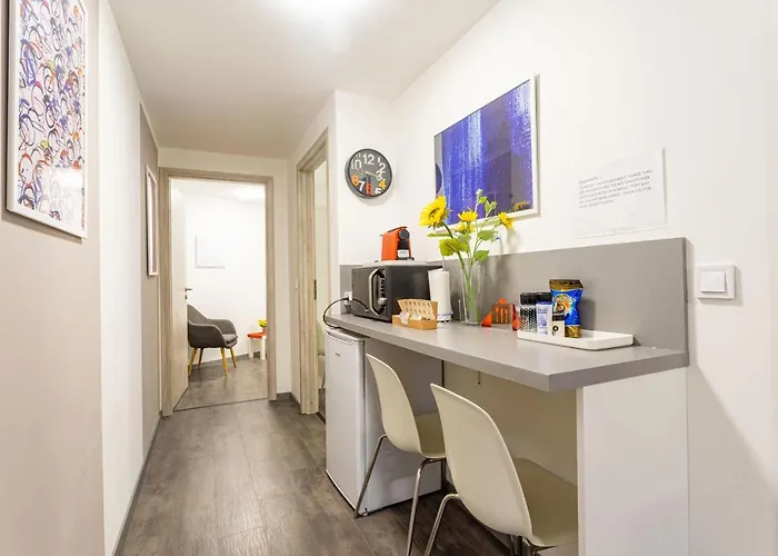 Lejlighed Rakoczi 4 Bedroom Centre