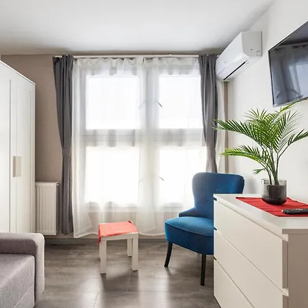 Apartment Rakoczi 4 Bedroom Centre Budapest