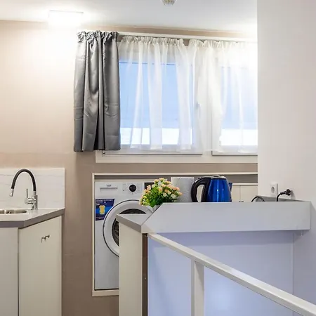 Rakoczi 4 Bedroom Centre *