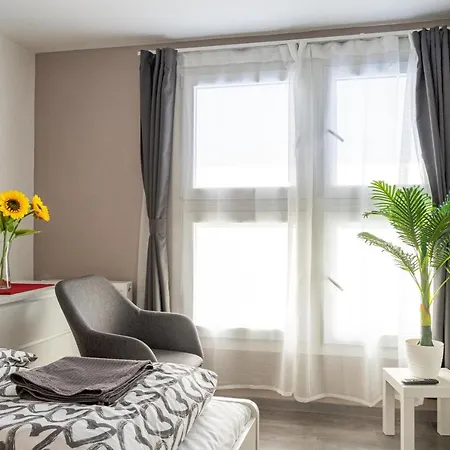 Rákóczi 4 Bedroom Centre Appartamento Budapest