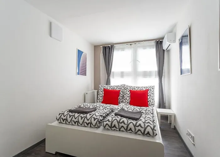 Rakoczi 4 Bedroom Centre Appartement